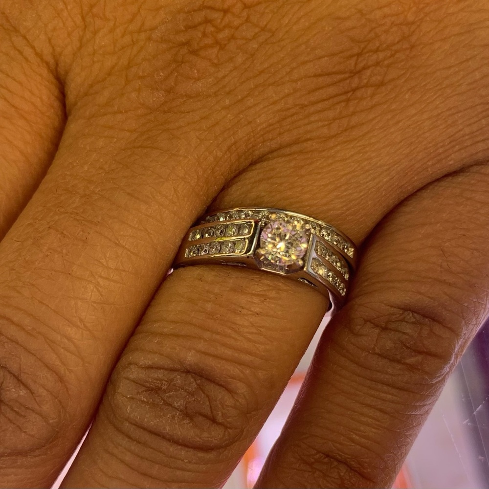 Genuine 14K White Gold Diamond Engagement Ring - Picture 5 of 5